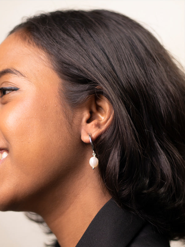 Pearl Drop Earrings White Rhodium