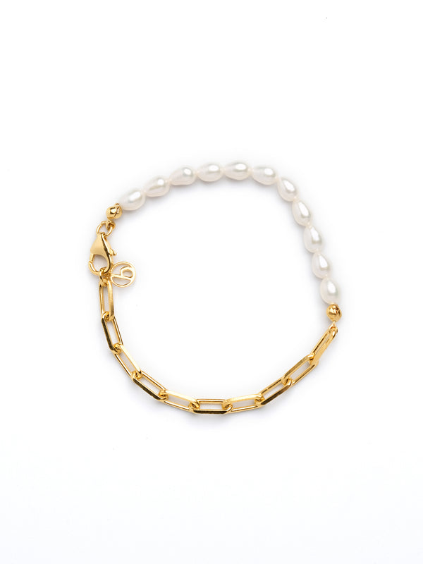 Buy linked pearl bracelet gold online India. Shop for mens pearl bracelet | Butter & Co